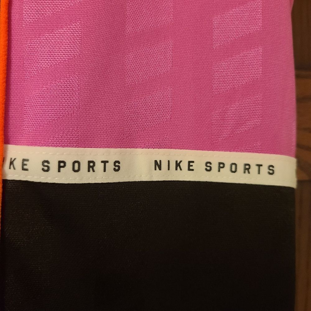 Nike Sportswear Bordeaux Dress Size Small - Picture 5 of 11